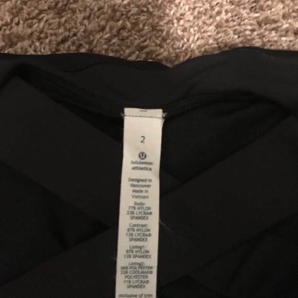 Lululemon Top Speed Tank Size 2 - Picture 5 of 5